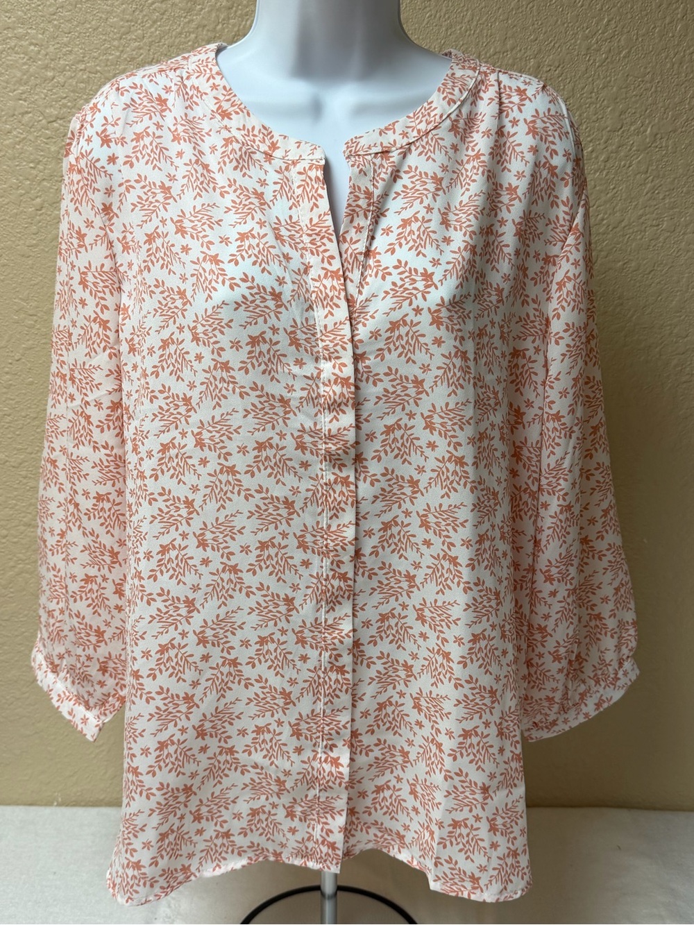 4/$20 Jachs Girlfriend Floral Button-Front Blouse - Cream & Peach